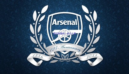 哥们别激动，自己人啊！